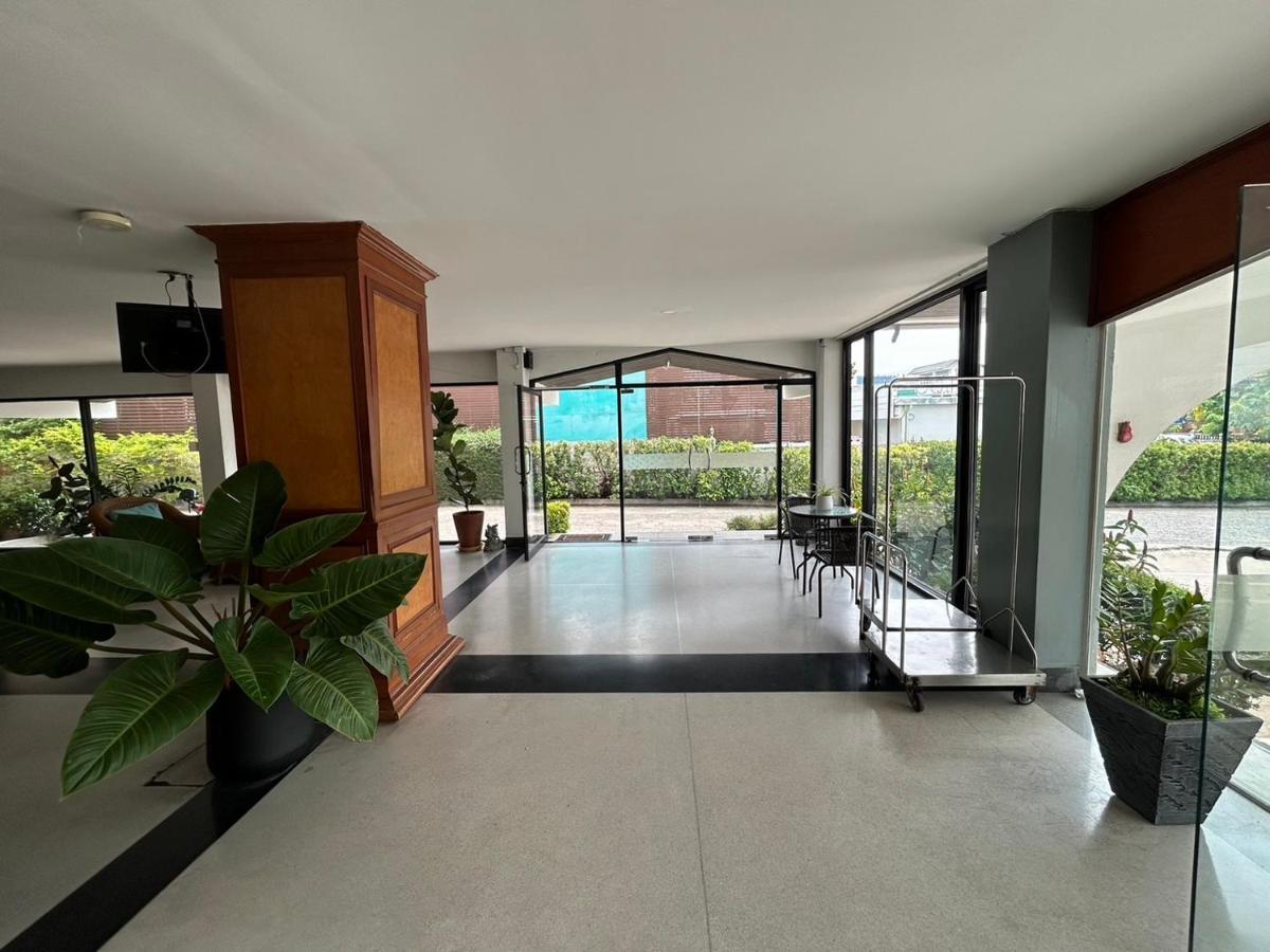 Bordin Hotel Ubon Ratchathani Exterior photo