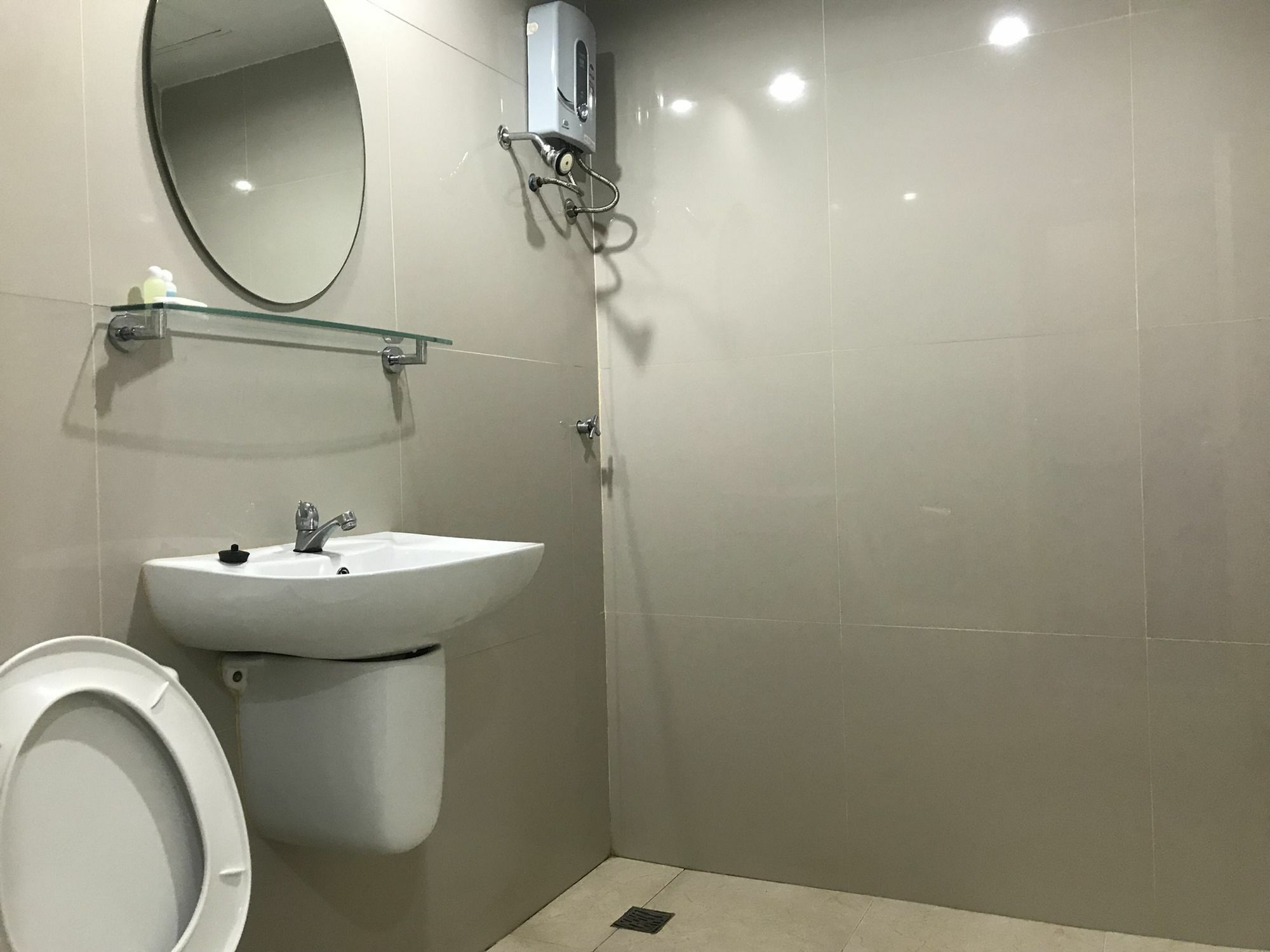 Bordin Hotel Ubon Ratchathani Exterior photo