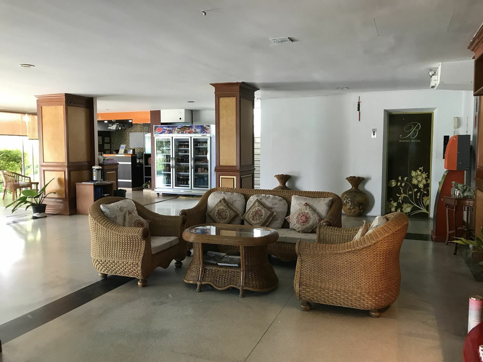 Bordin Hotel Ubon Ratchathani Exterior photo