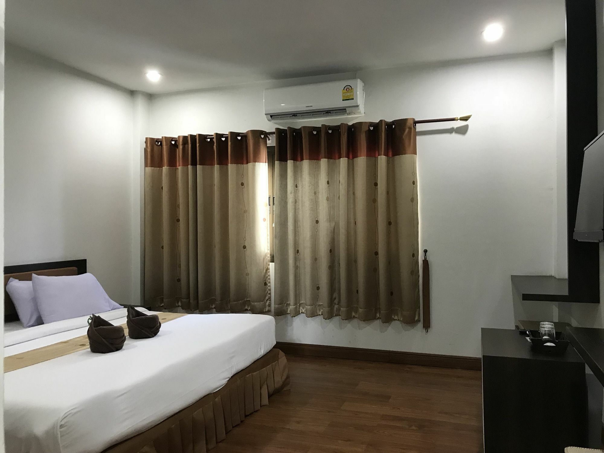 Bordin Hotel Ubon Ratchathani Exterior photo